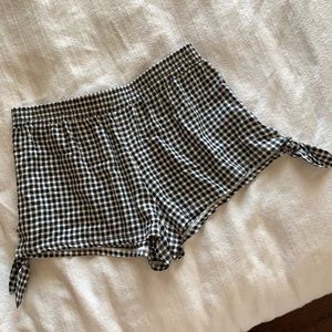 Gingham checker print black & white shorts